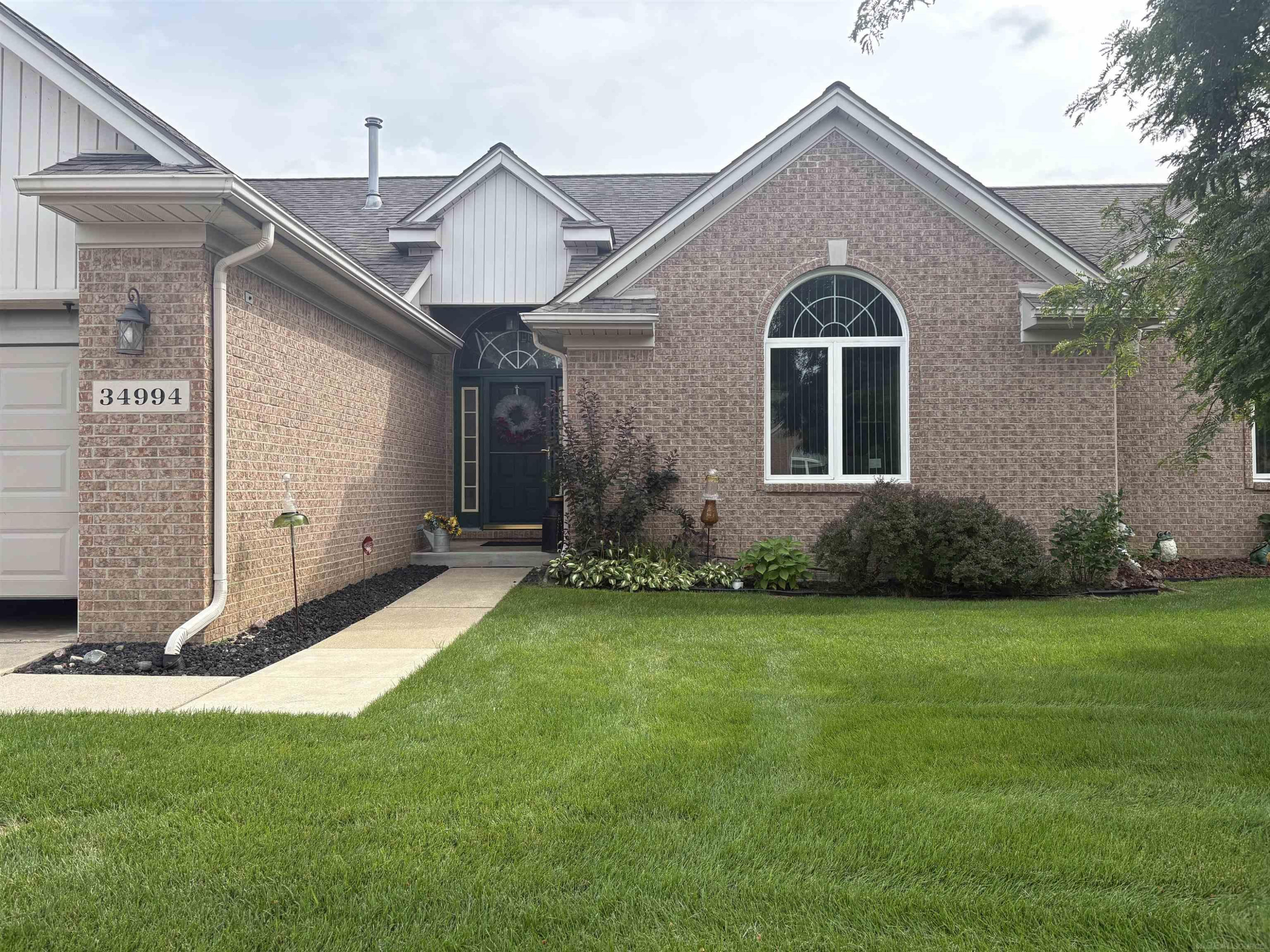 34994 Swan Creek Boulevard, Richmond, MI 48062