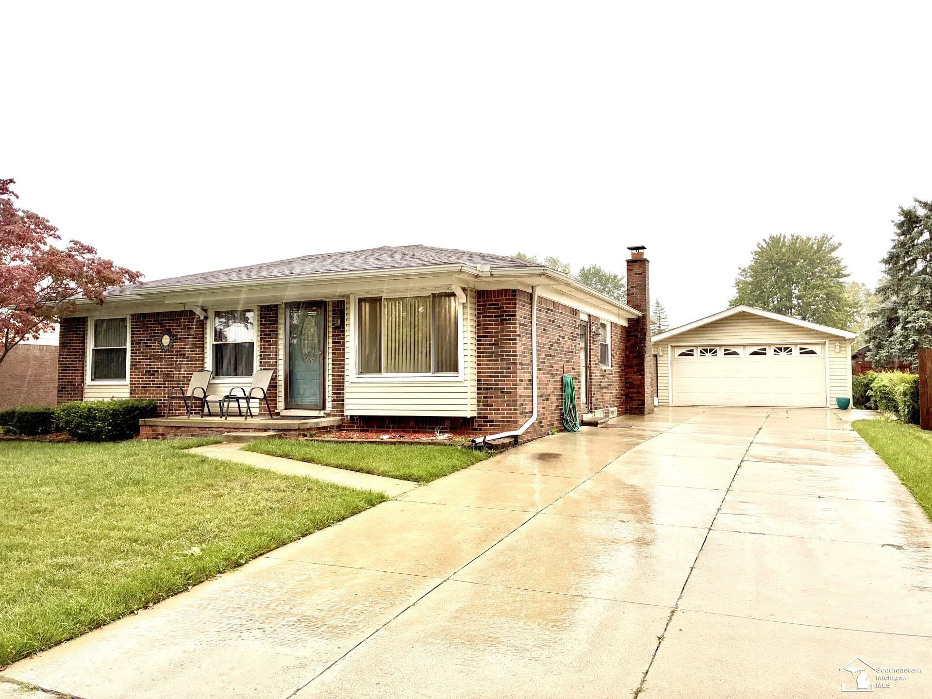 15426 Gulley Street, Taylor, MI 48180