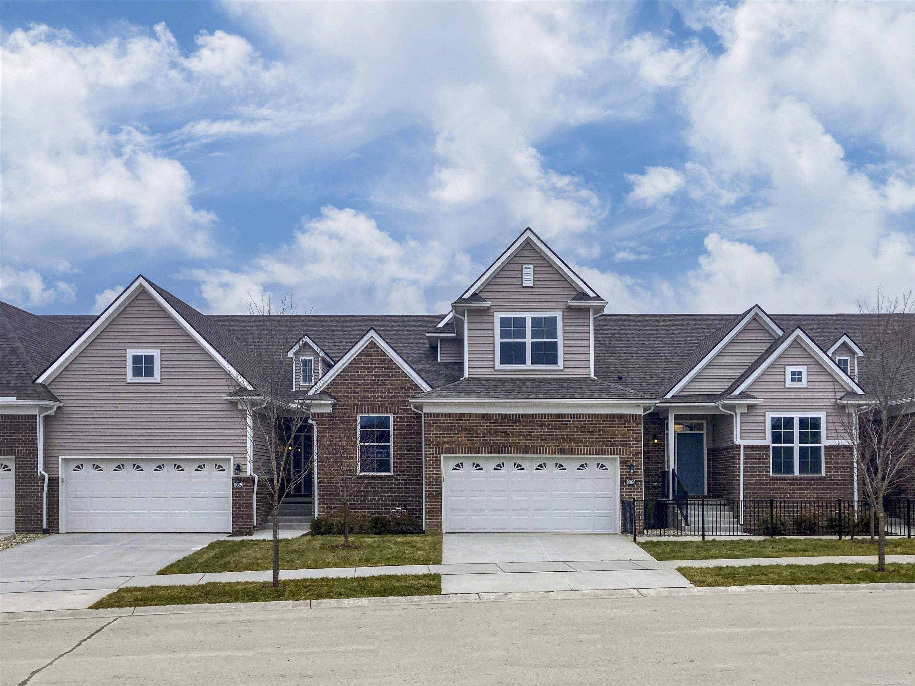 9928 Crossview Trail, 187, Howell, MI 48855