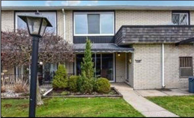 8272 Karam Boulevard, 4, Warren, MI 48093
