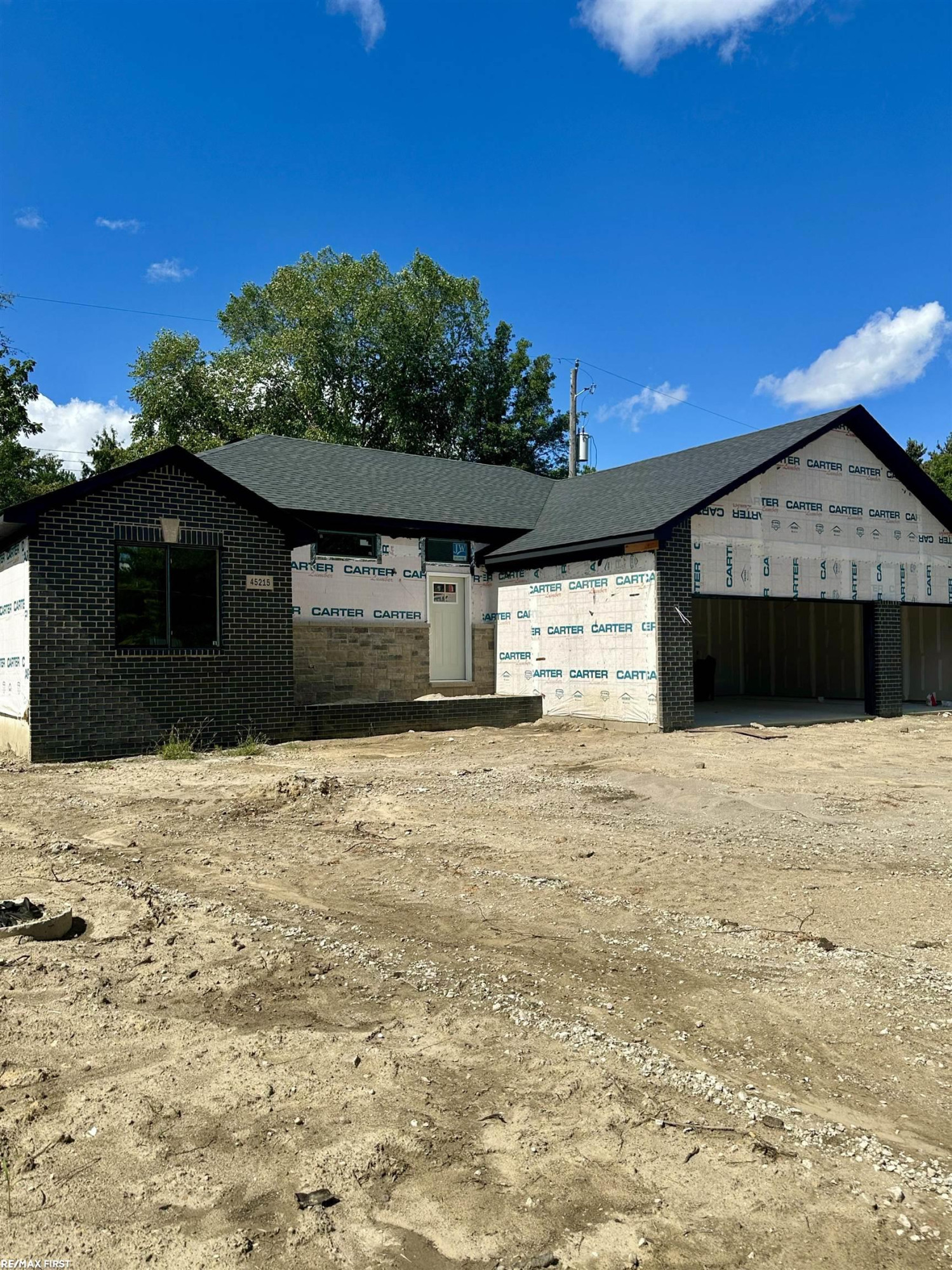 45215 Fairchild Road, Macomb, MI 48042