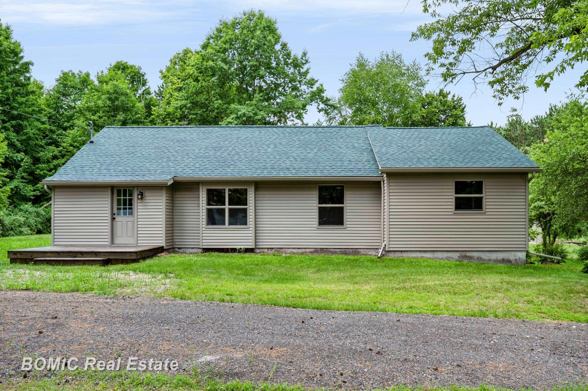2435 E Dayton Road, Caro, MI 48723