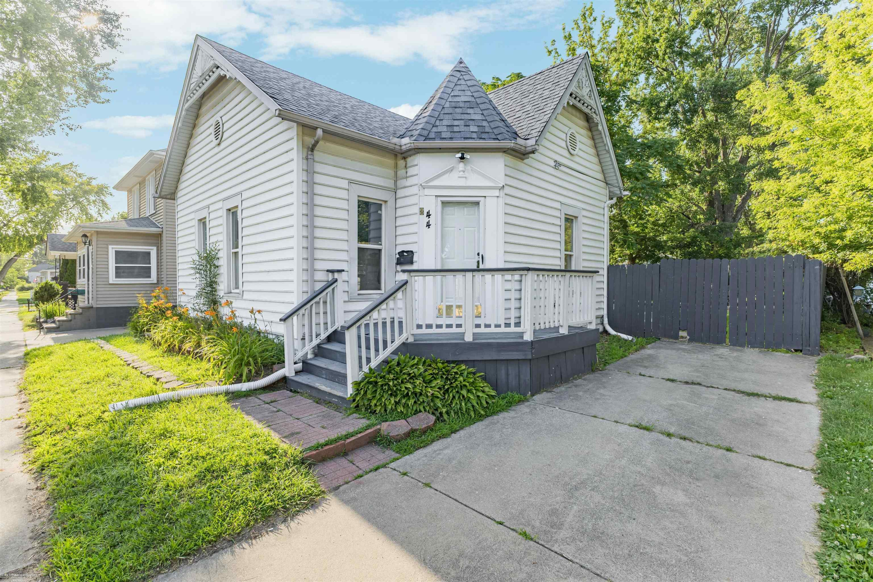 44 Union Street, Mount Clemens, MI 48043
