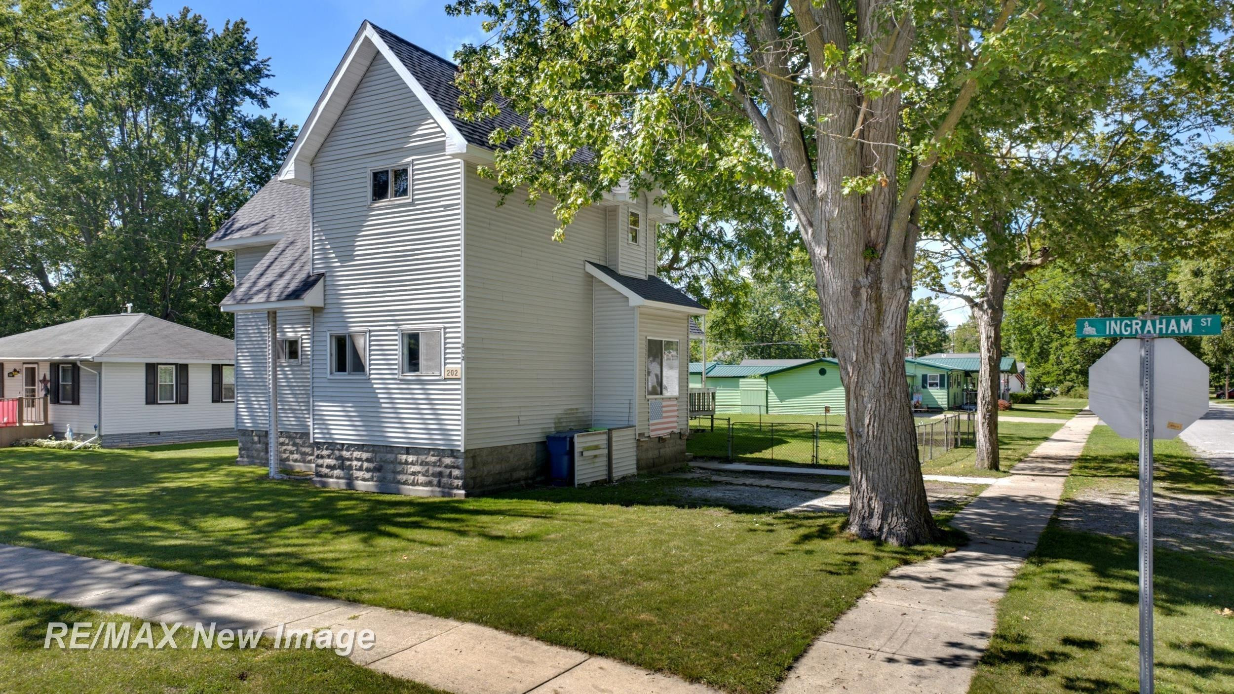202 Ingraham Street, Bay City, MI 48708