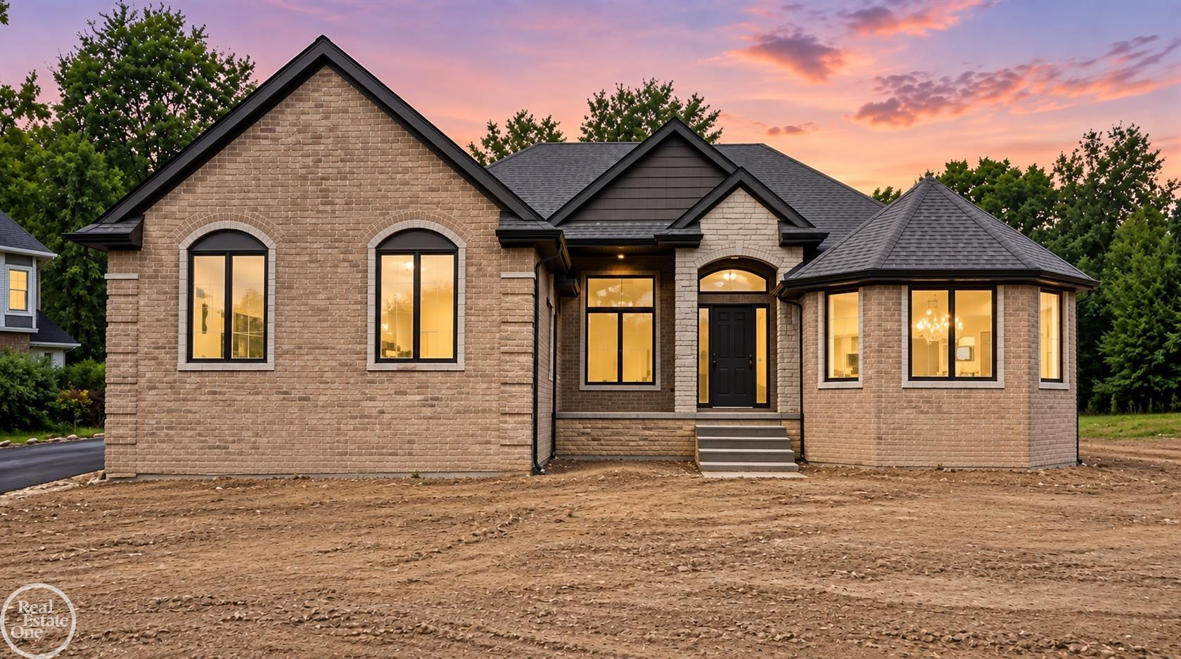 854 Hemlock Drive
