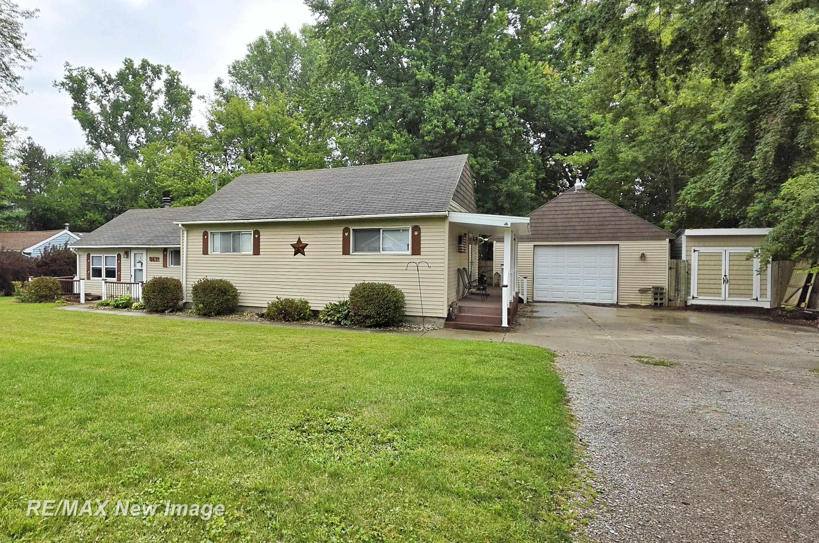 247 Sparling Drive, Saginaw, MI 48609