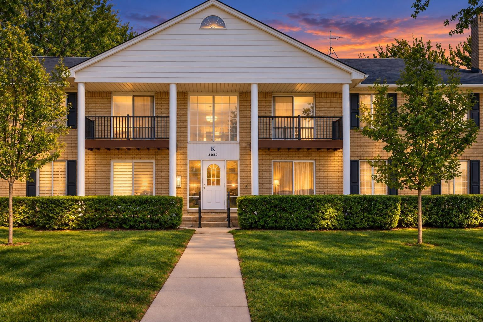 34680 Huntley Drive, K-26, Sterling Heights, MI 48312