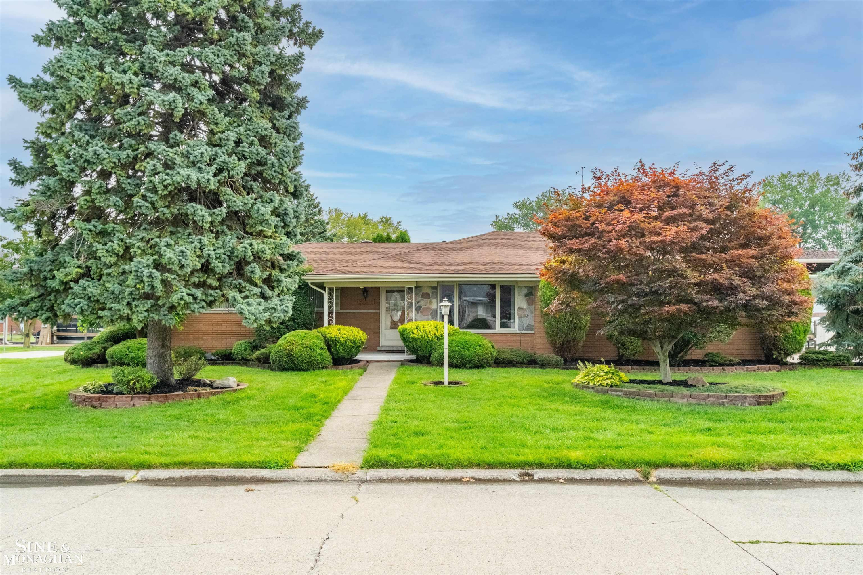 37936 Seaway Ct Court - Photo 2