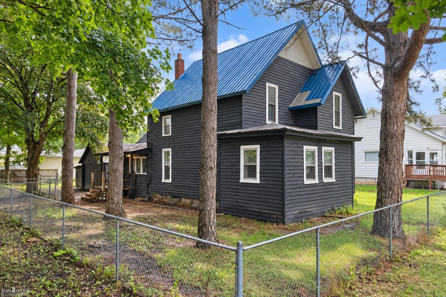 830 Wilkinson Street, Owosso, MI 48867