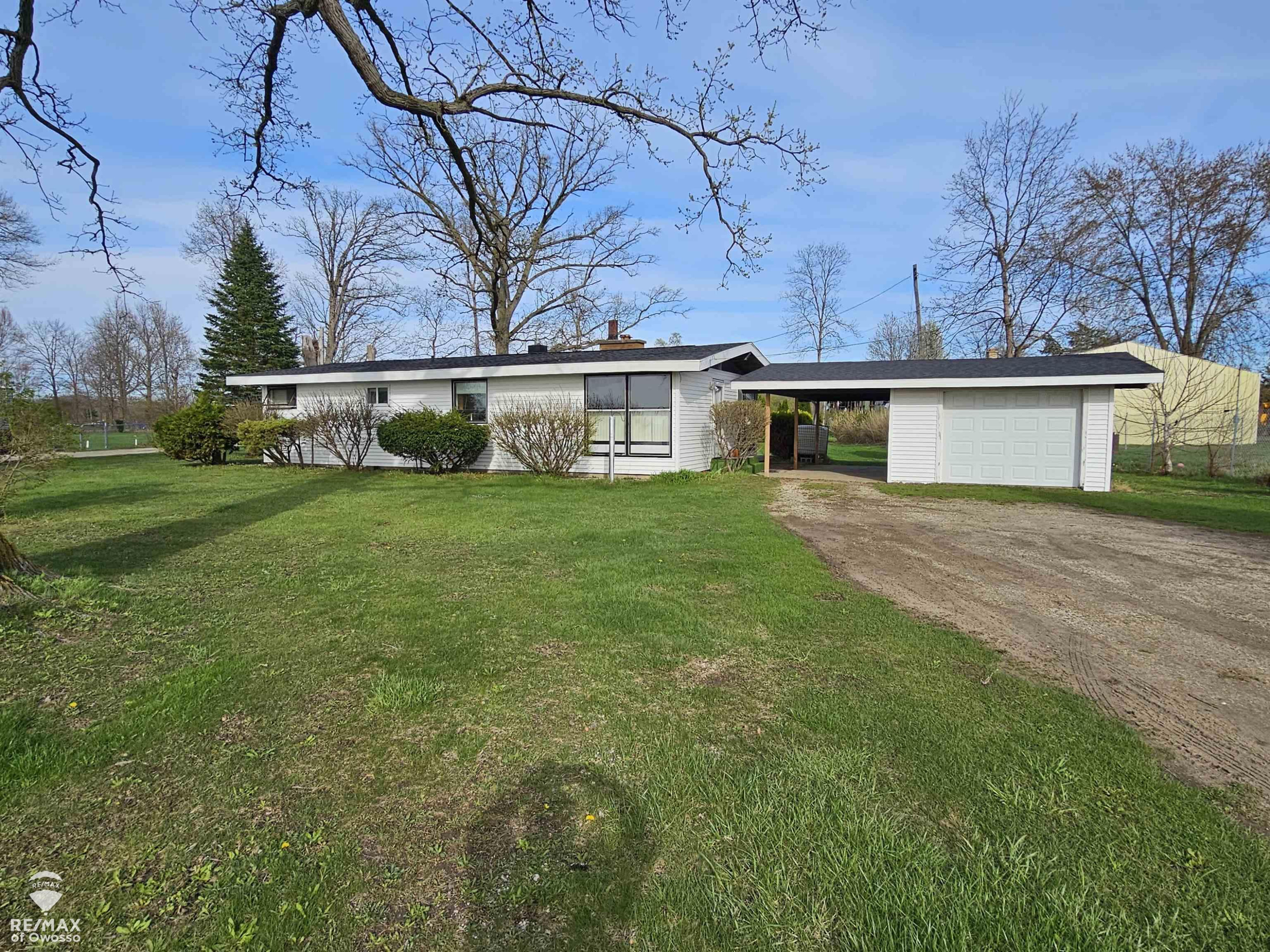5130 N M-52 Highway, Owosso, MI 48867
