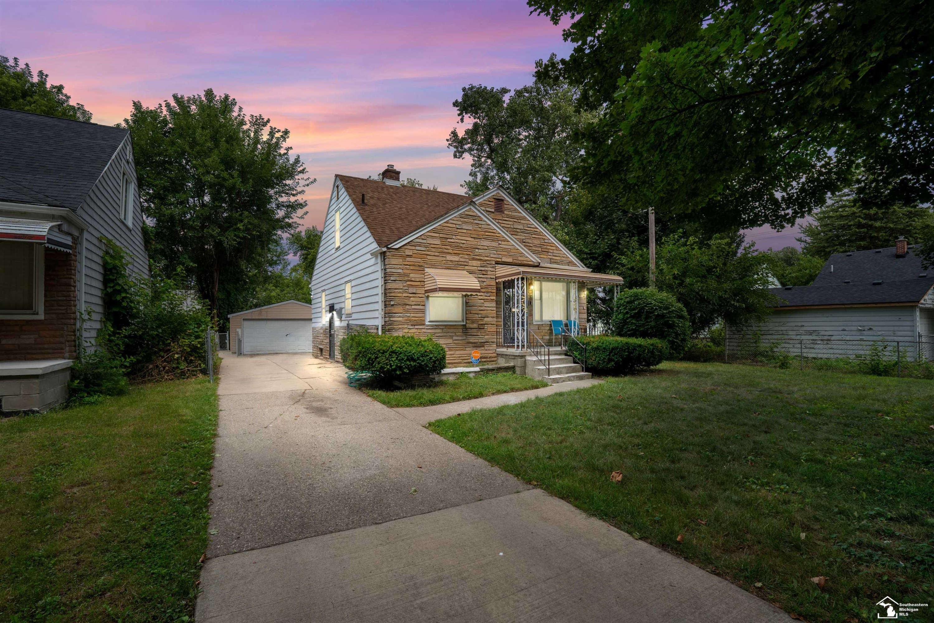 26630 Dartmouth Street, Inkster, MI 48141