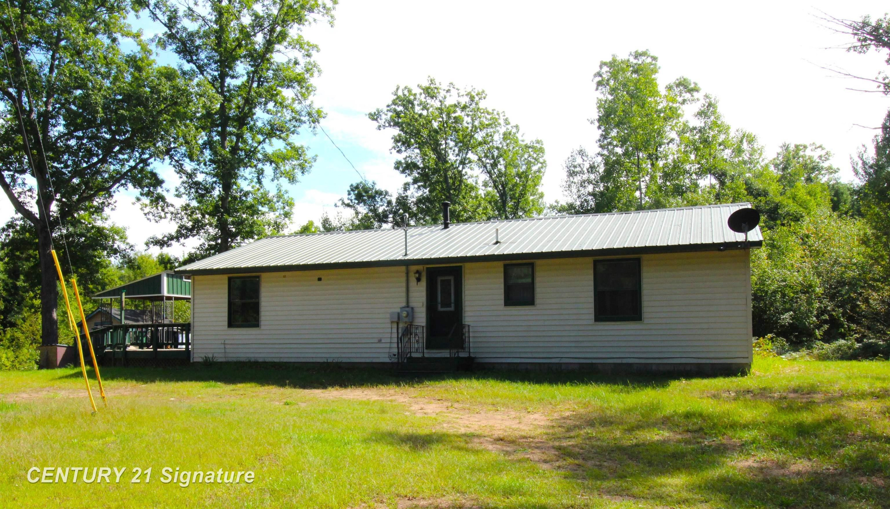 6595 Wickert Road, Hale, MI 48739