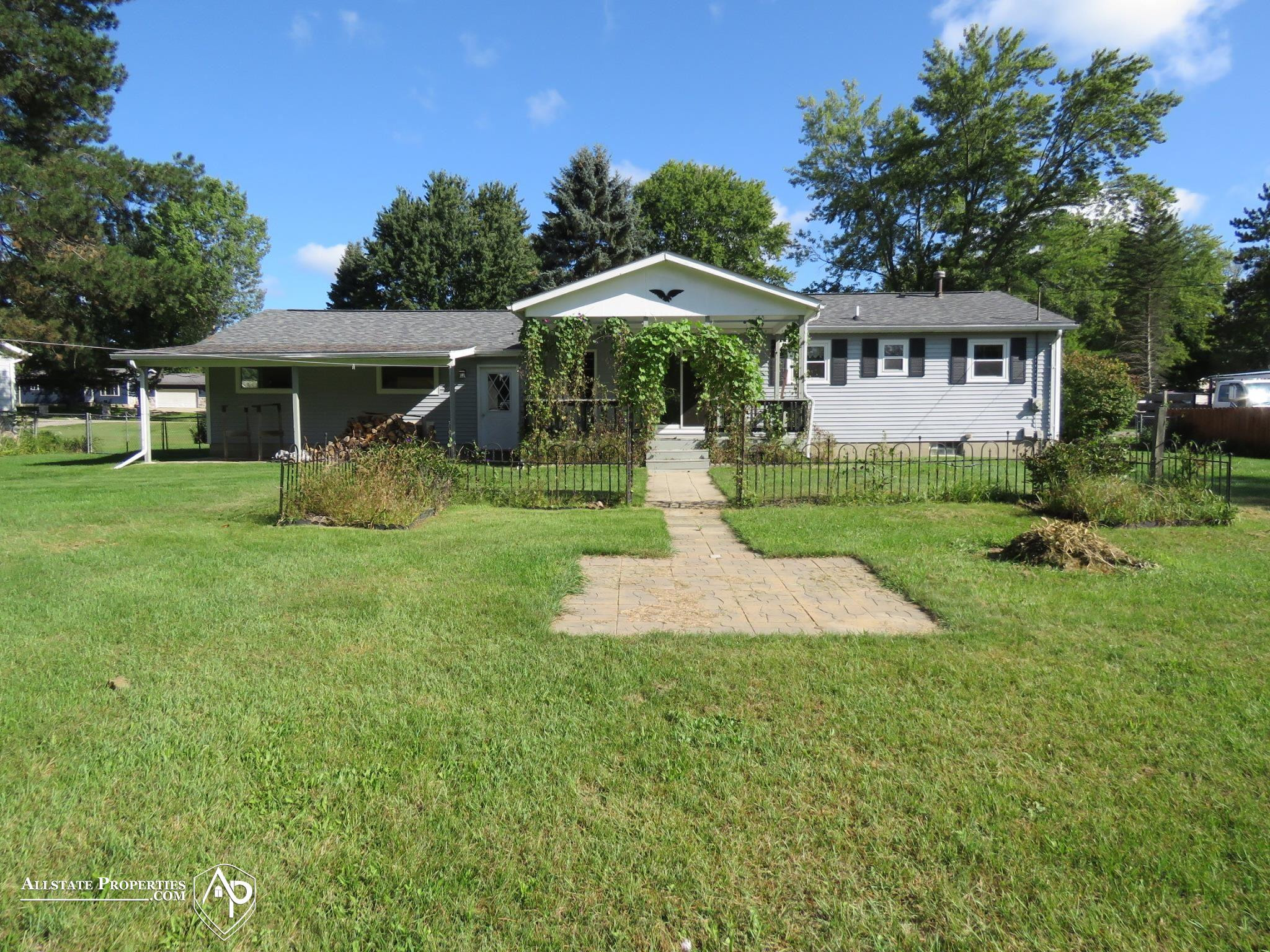 2540 David Lane Lane, Lapeer, MI 48446