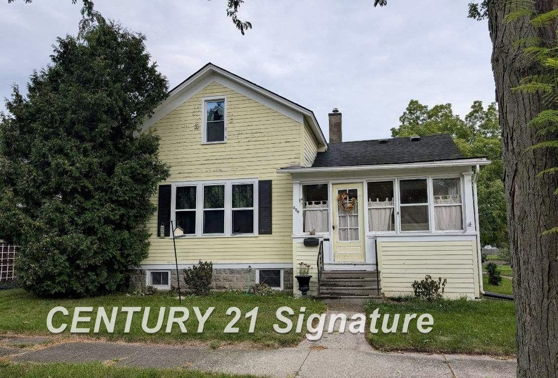 220 S Charles Street, Saginaw, MI 48602