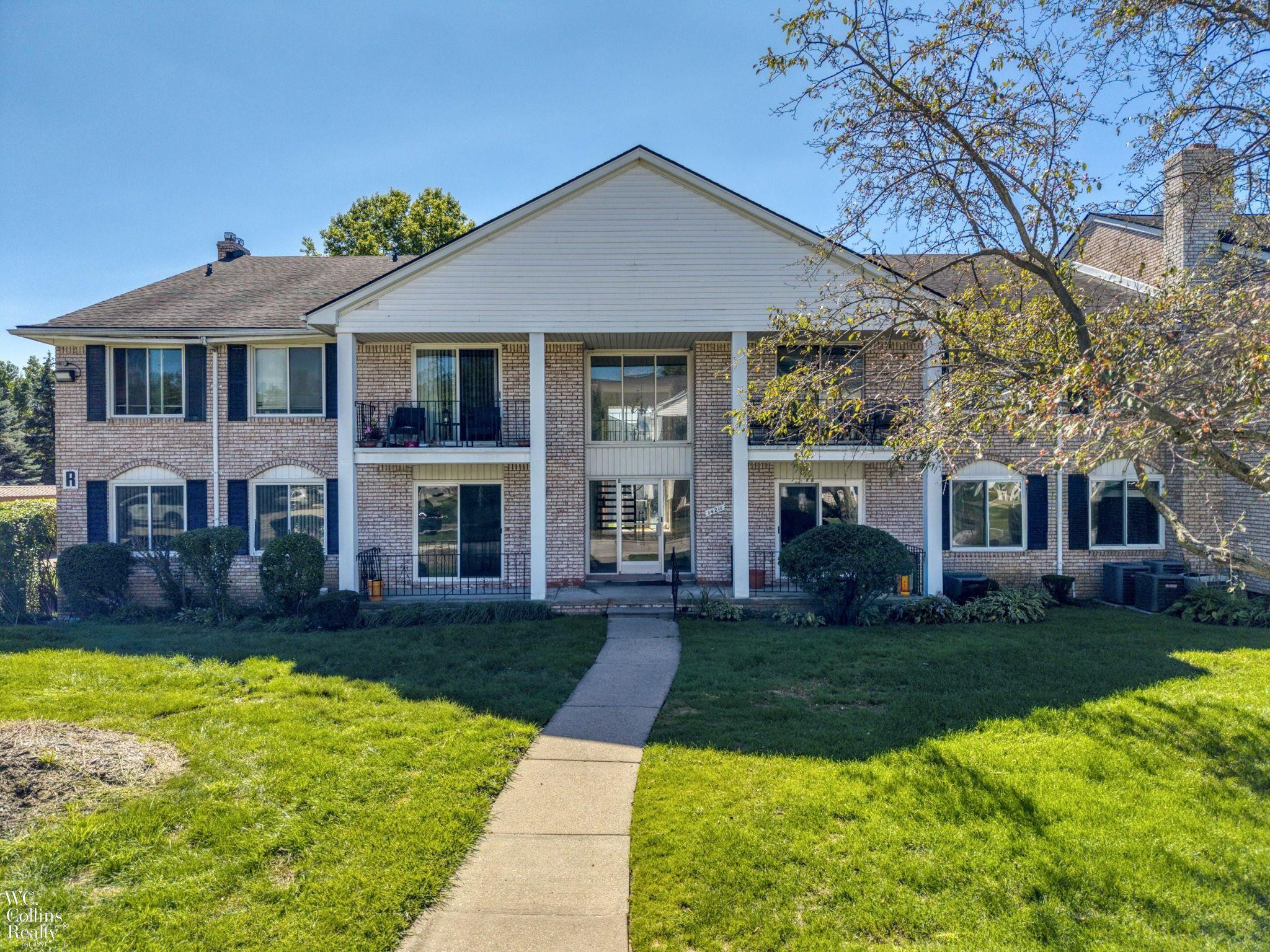 14211 Ivanhoe #169 Drive, 2, Sterling Heights, MI 48312