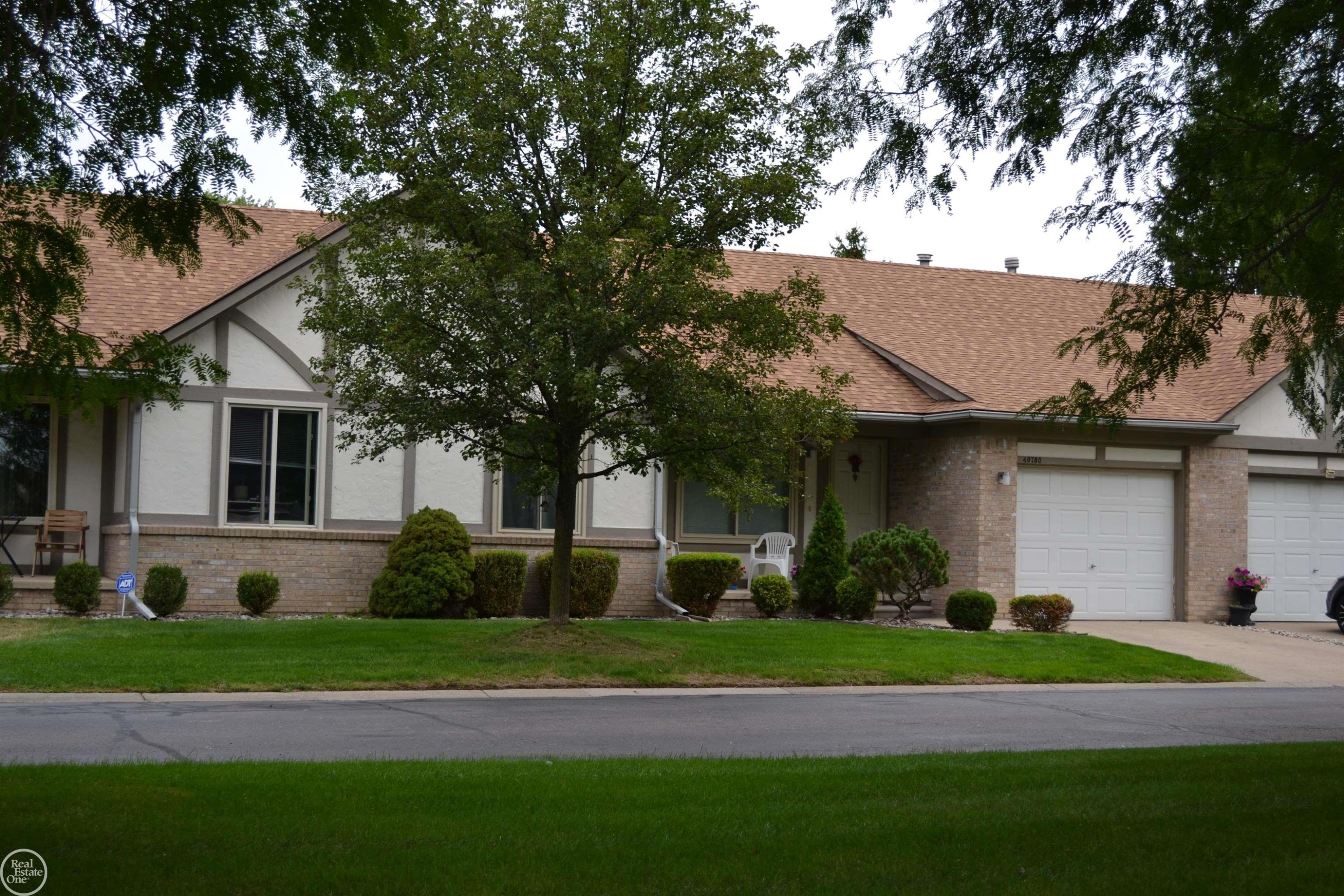 40780 Magnolia East Drive, #23, Clinton Twp, MI 48038