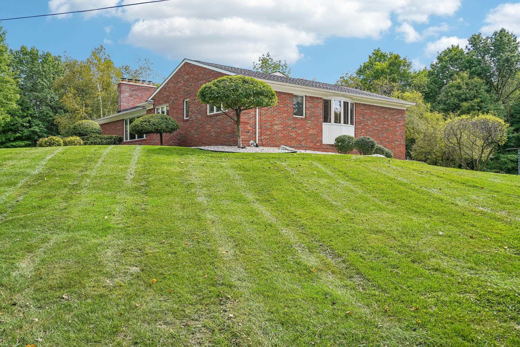 890 E Romeo Road - Photo 4