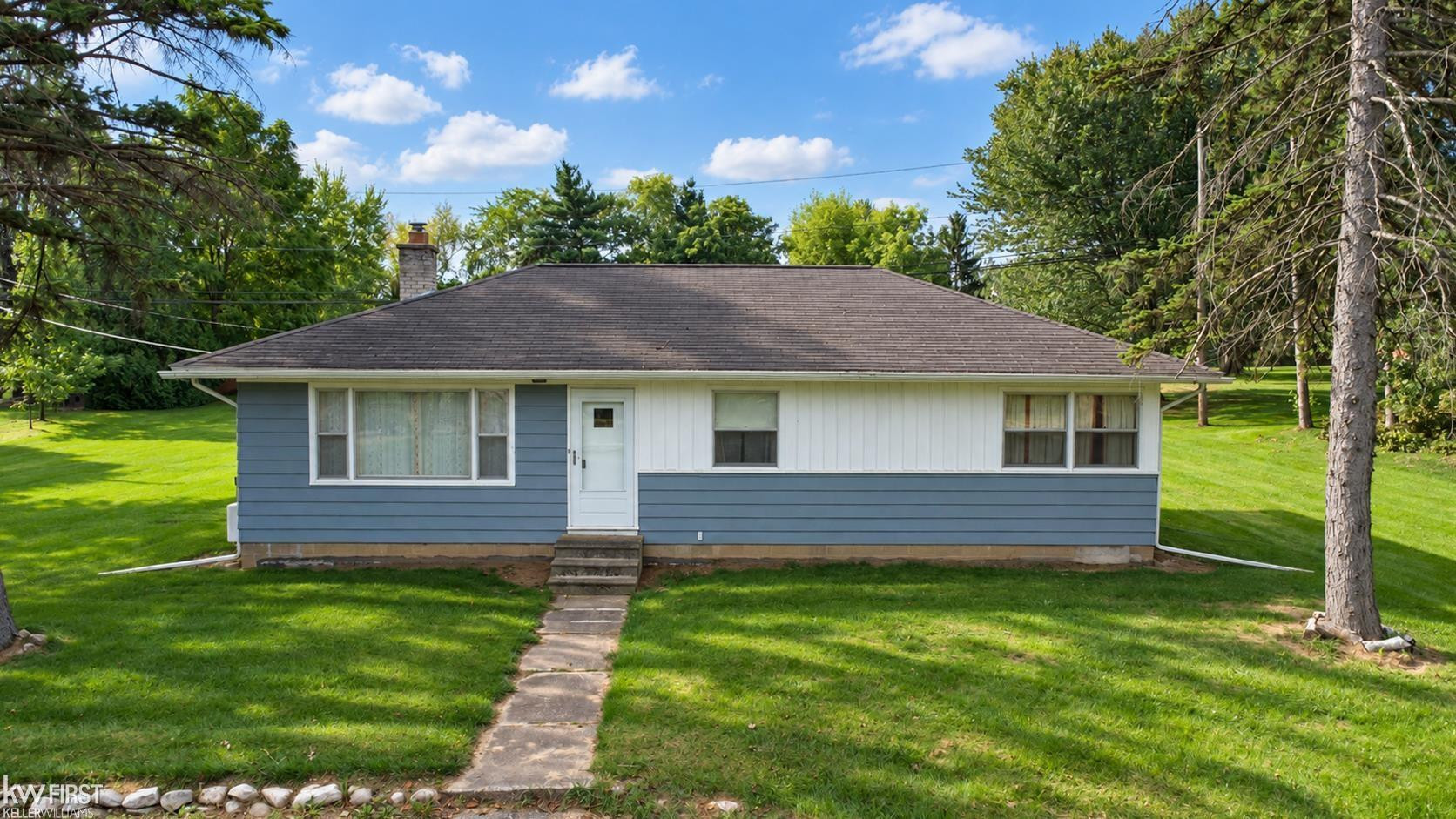 810 E Silverbell Road, Lake Orion, MI