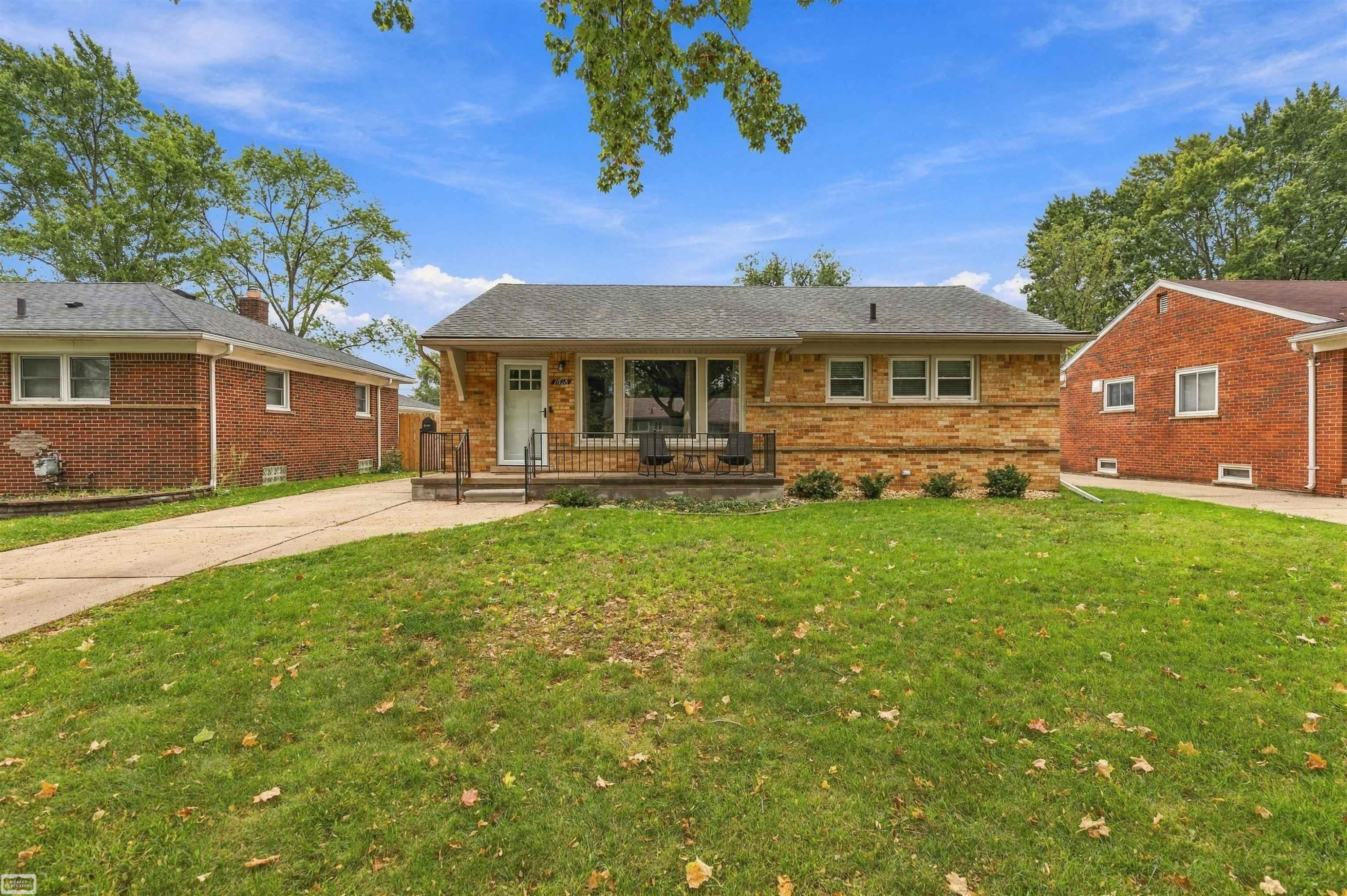 1618 Ottawa Drive, Royal Oak, MI 48073