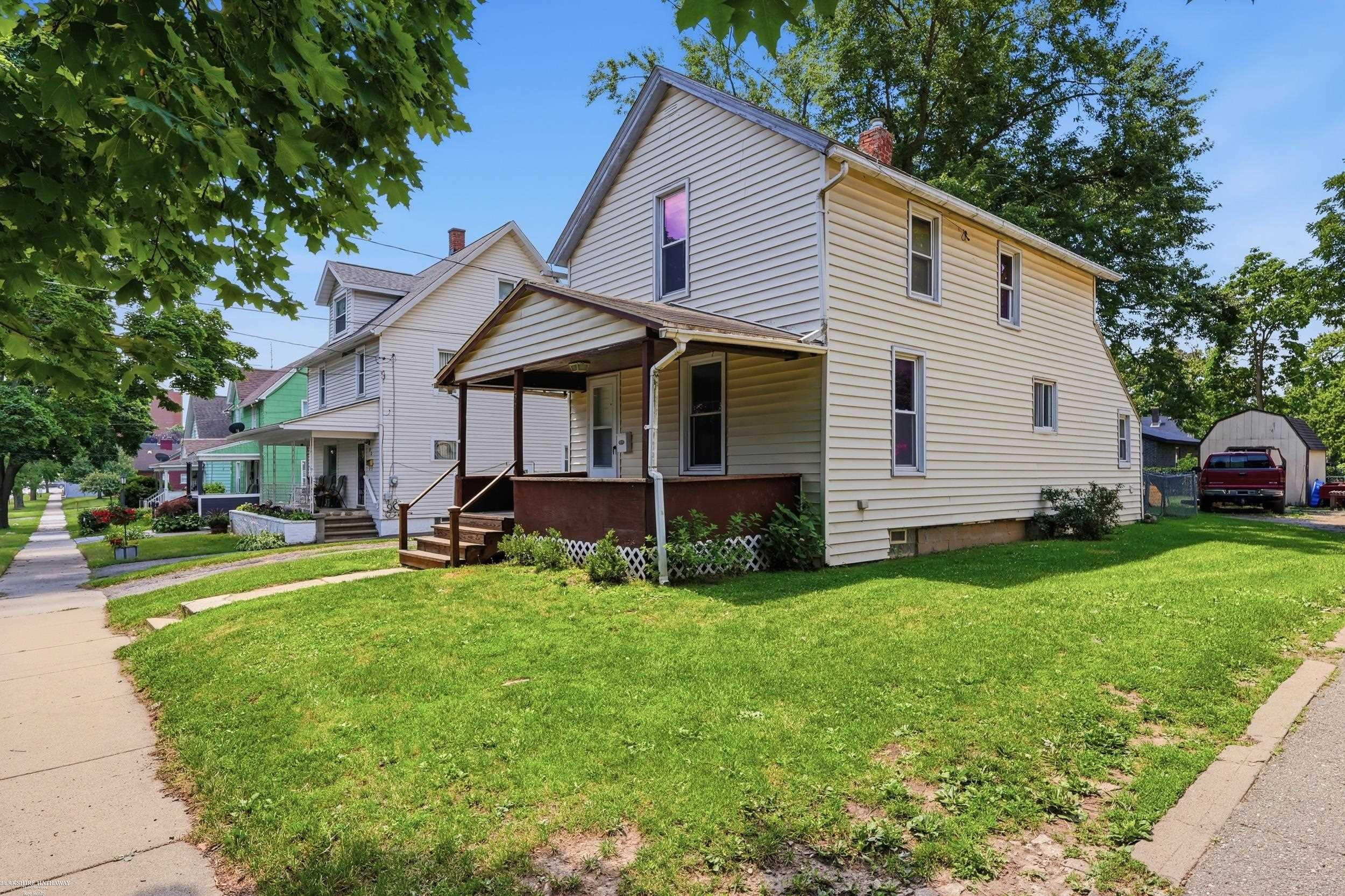 57 N Johnson Street, Pontiac, MI 48341