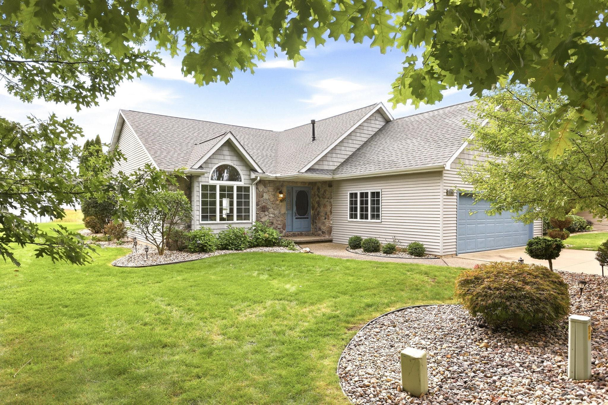 1100 Cove Court, Au Gres, MI 48703