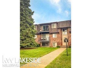 104 Riviera Drive, 6, Saint Clair Shores, MI 48080