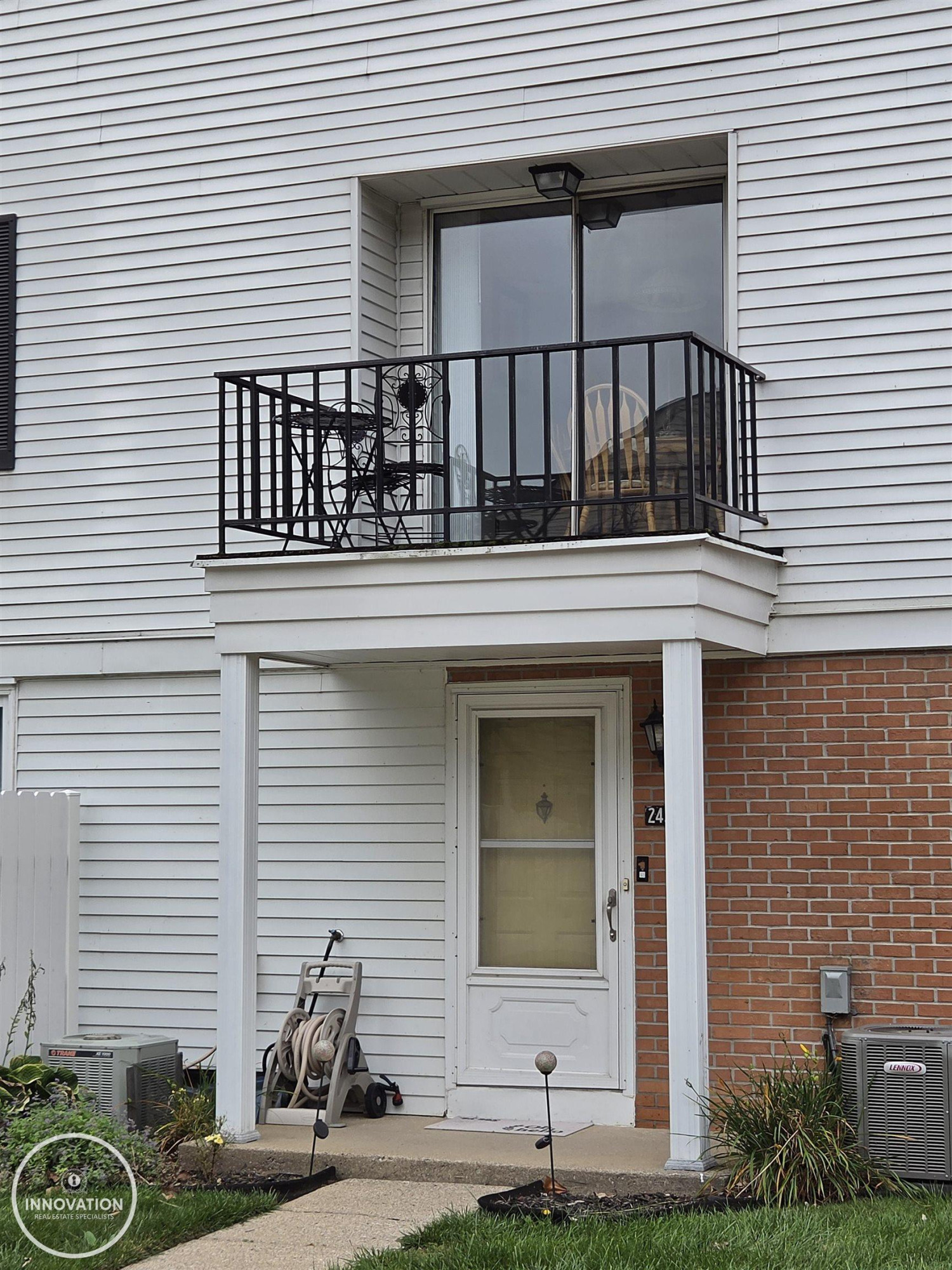 24399 Meadowbridge Drive, Clinton Twp, MI 48035