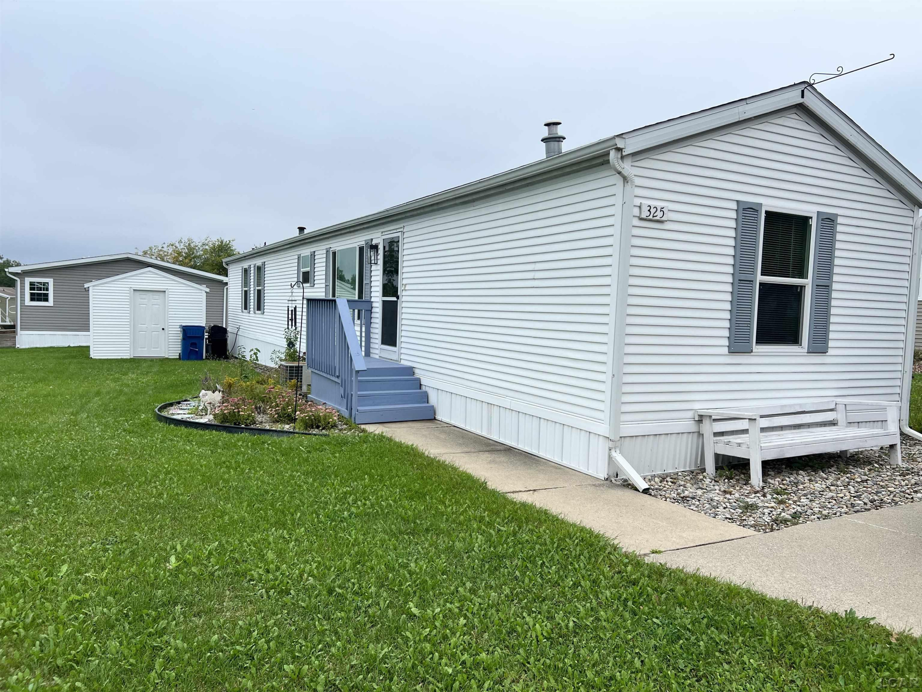 325 Grand River Drive, Adrian, MI 49221