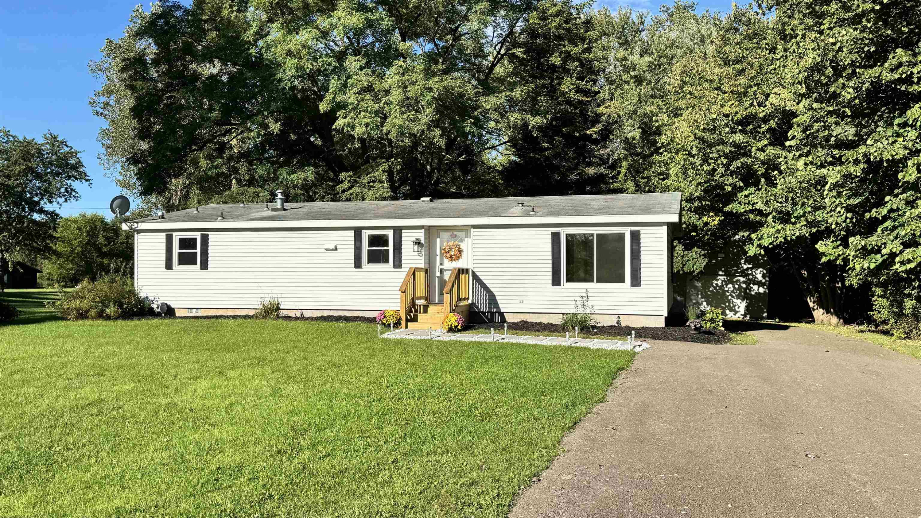11389 N Lewis Road, Clio, MI 48420