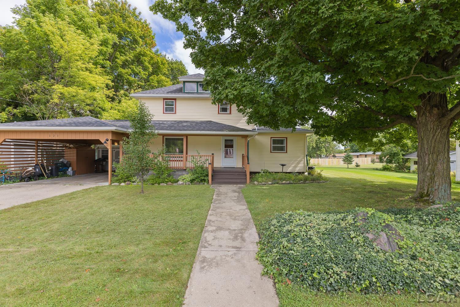 121 S King Street, Brooklyn, MI 49230