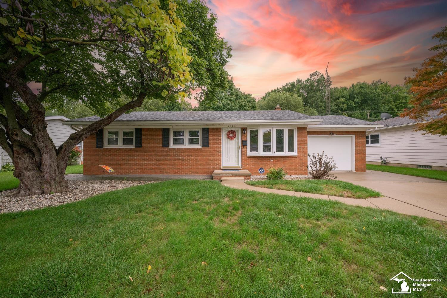 1136 Lavender Street, Monroe, MI 48162