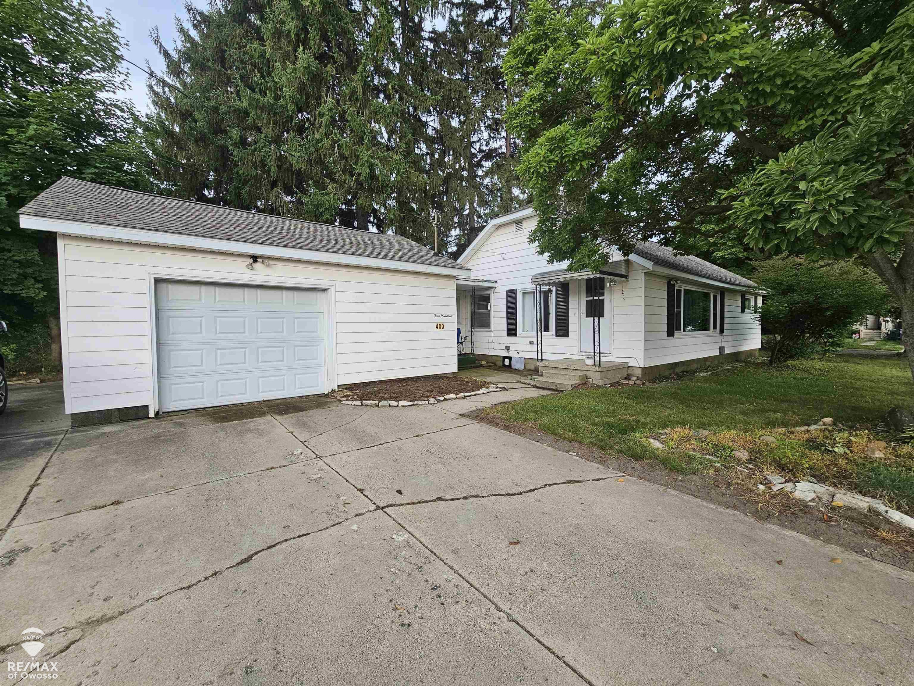 400 E Monroe Street, Owosso, MI 48867