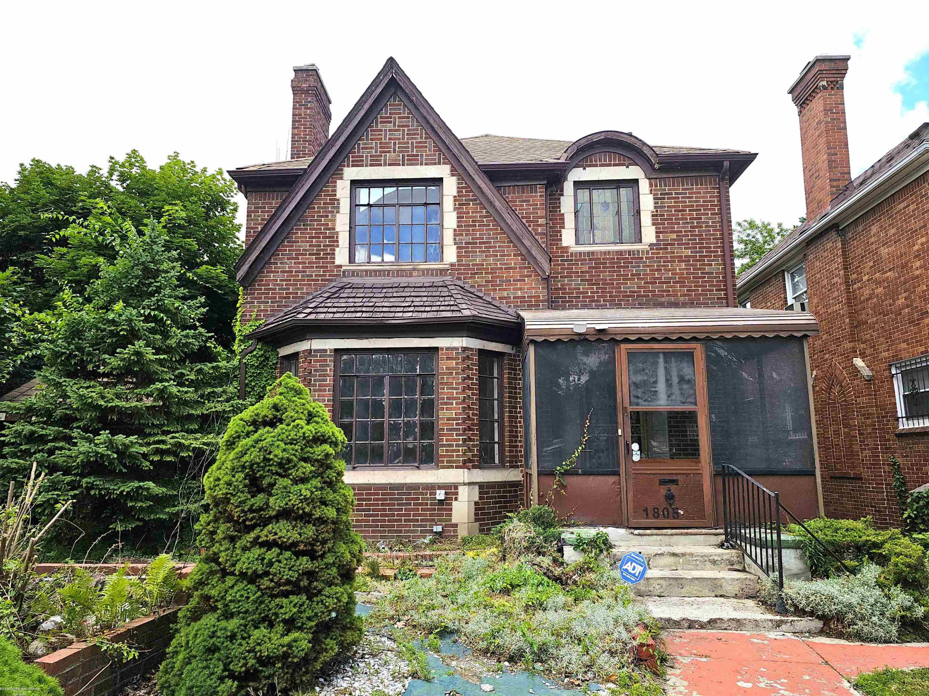 18051 Santa Barbara Drive, Detroit, MI 48221