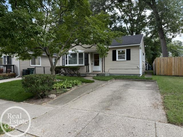 628 E Drayton Street, Ferndale, MI 48220