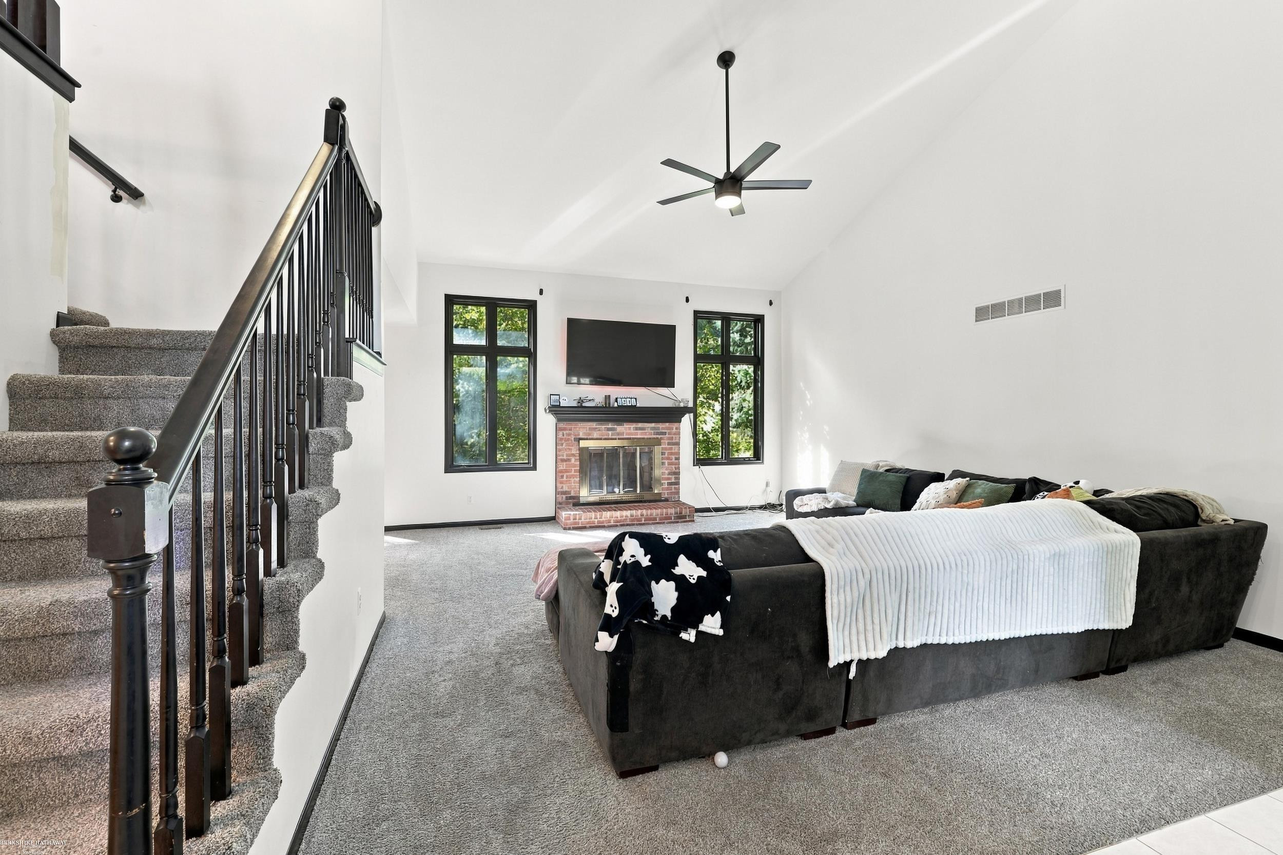 80131 Hipp Road - Photo 3