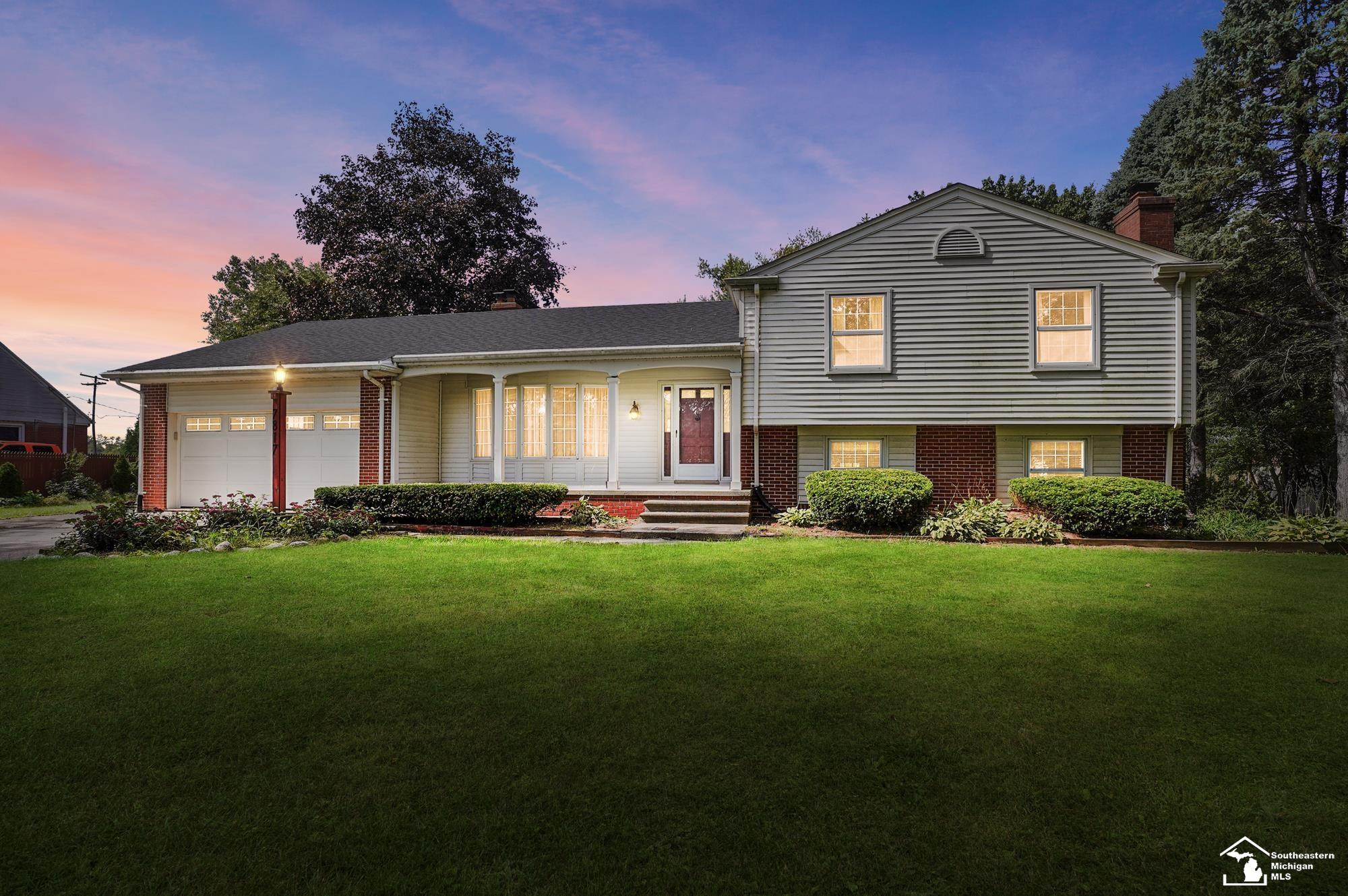 7817 Reinhardt Road, Monroe, MI 48162