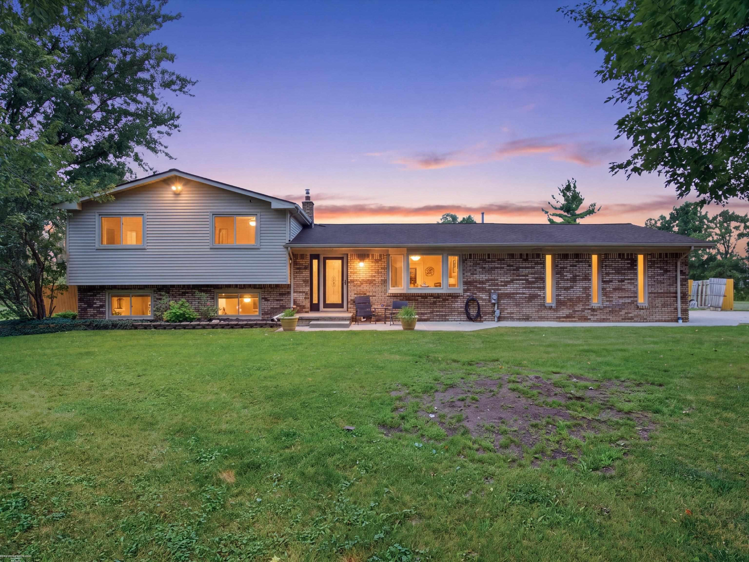 61111 Ray Center Road - Photo 3