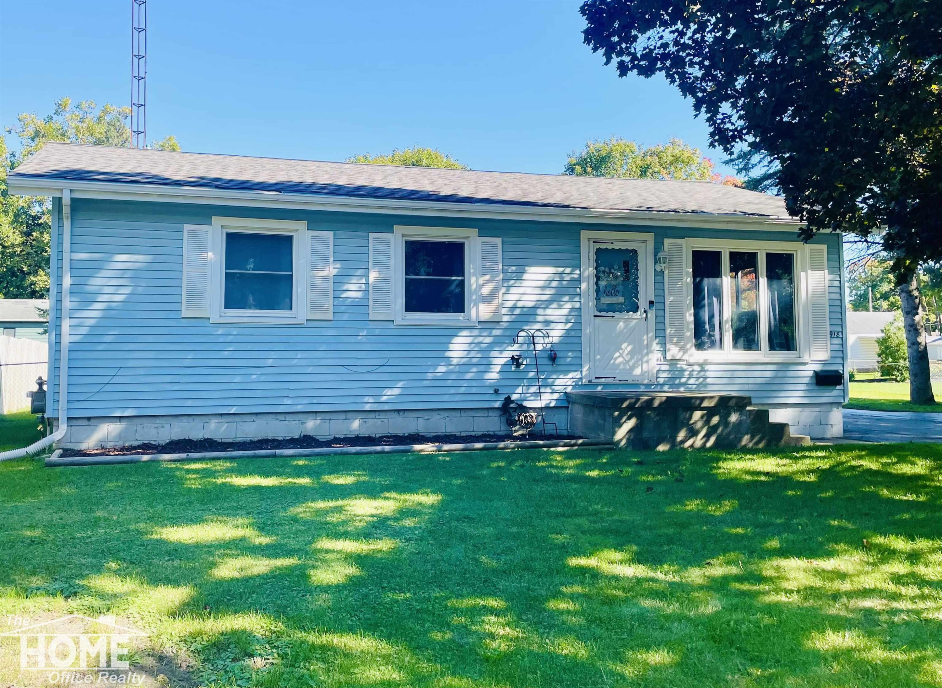 918 Dingwall Drive, Owosso, MI 48867