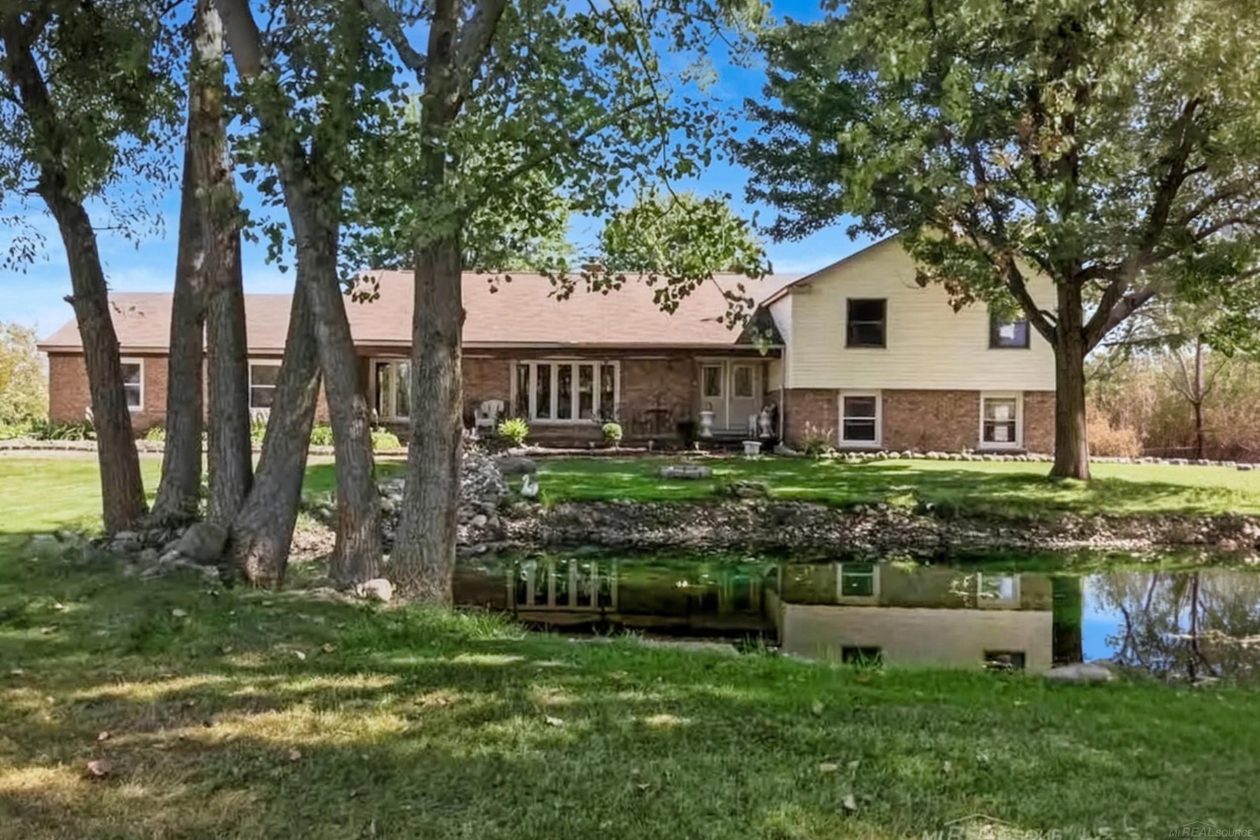 13775 Mesmer Road, Allenton, MI 48002