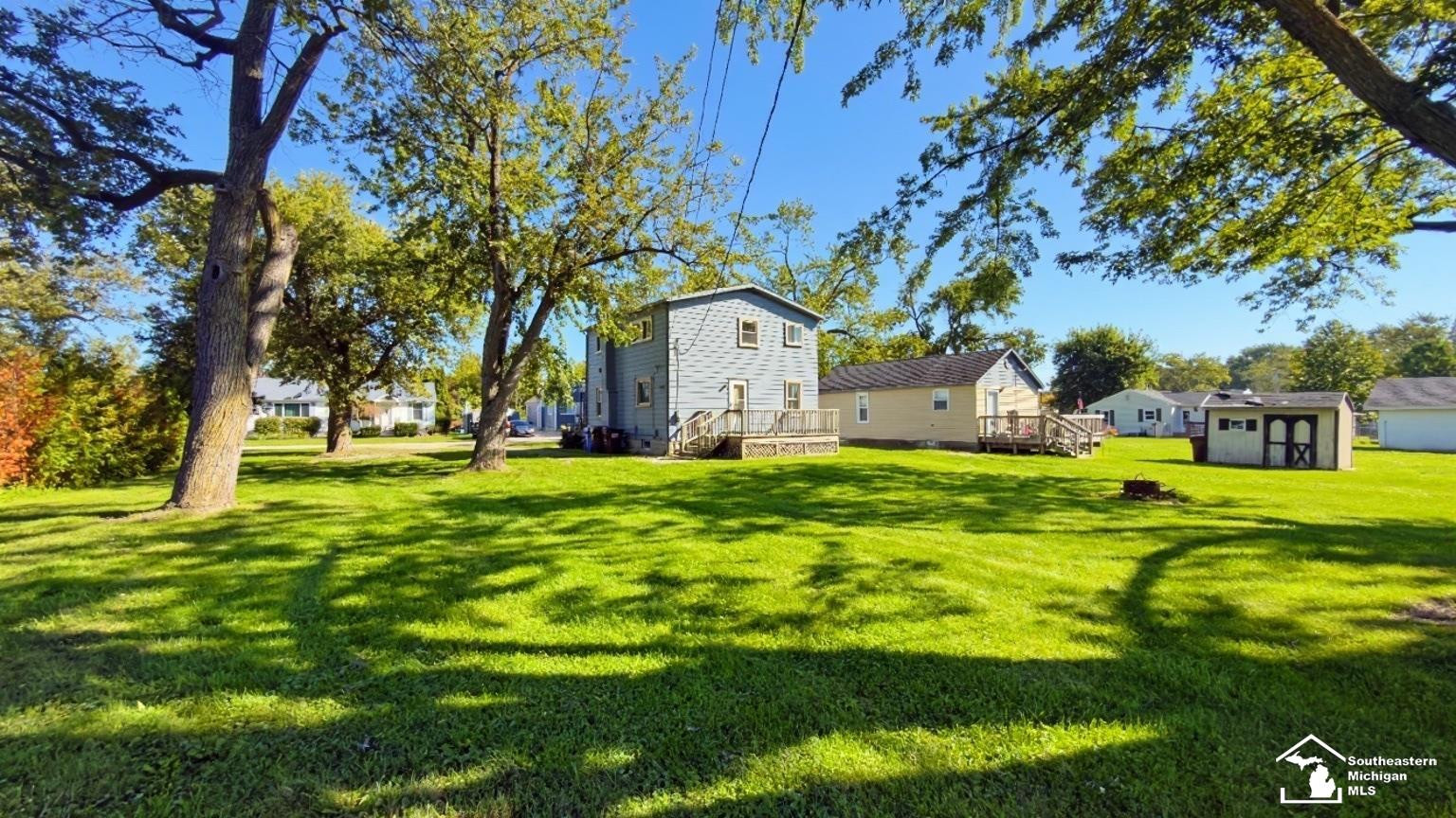 40 Kessler Street, Monroe, MI 48162