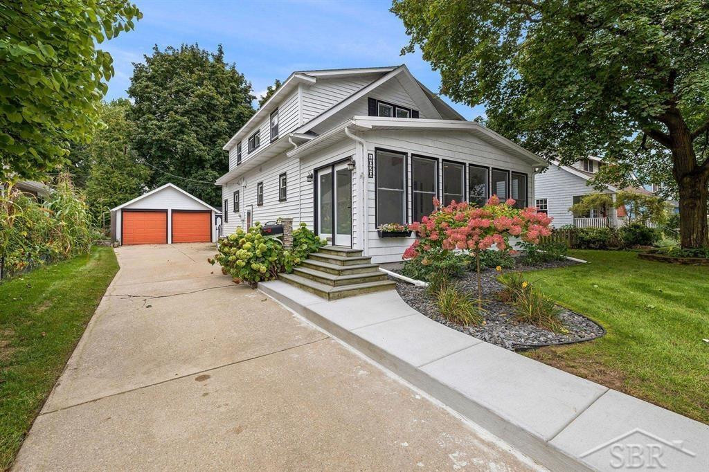 1020 E Park Drive, Midland, MI 48640