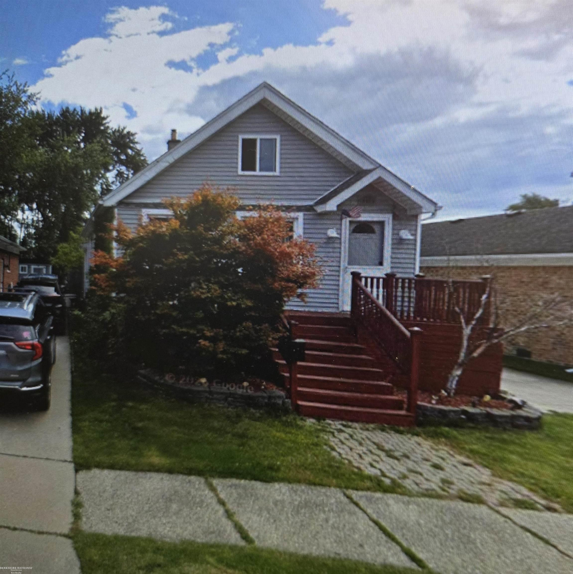 27726 Joan Street, Saint Clair Shores, MI 48081