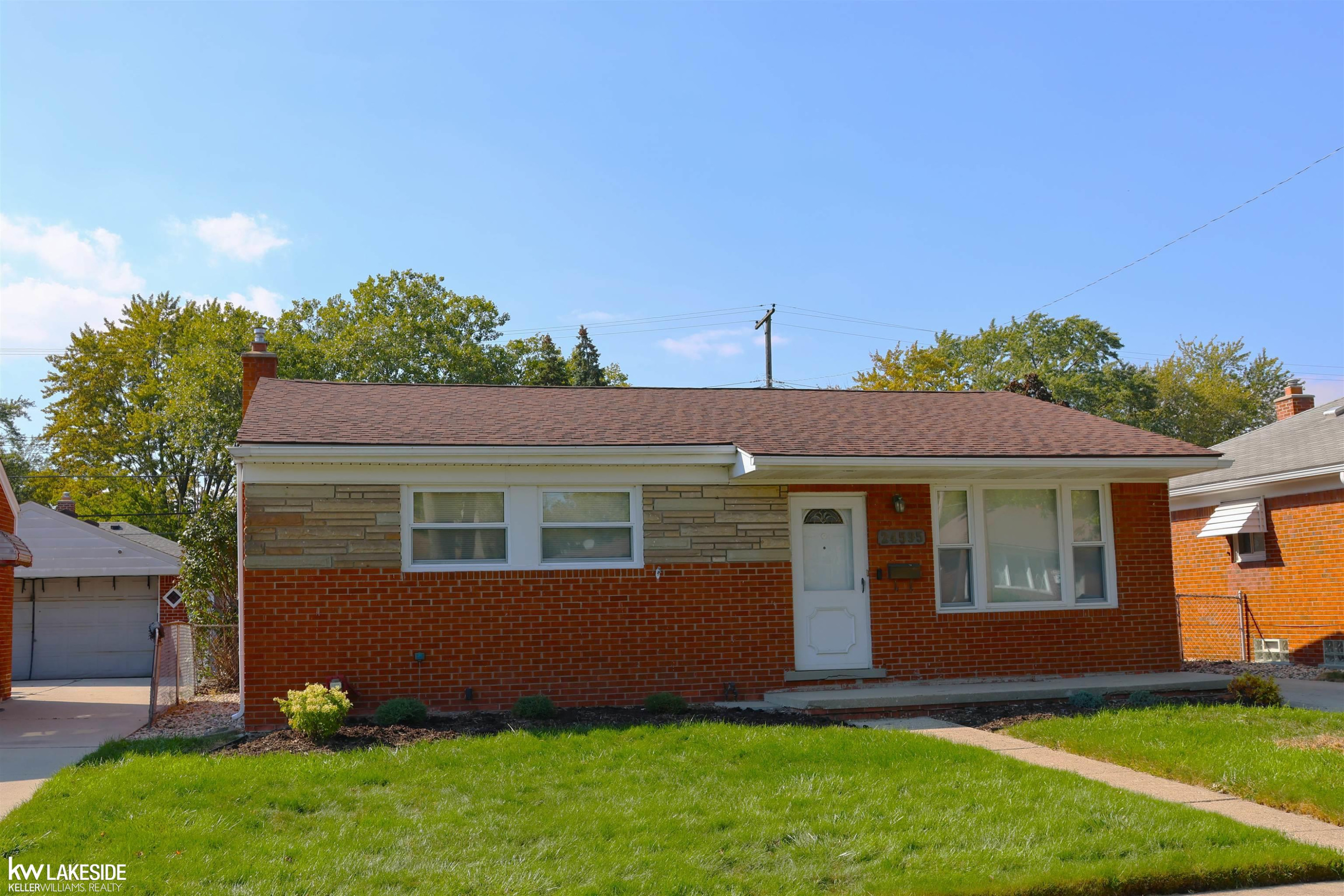 24595 Beck Avenue, Eastpointe, MI 48021