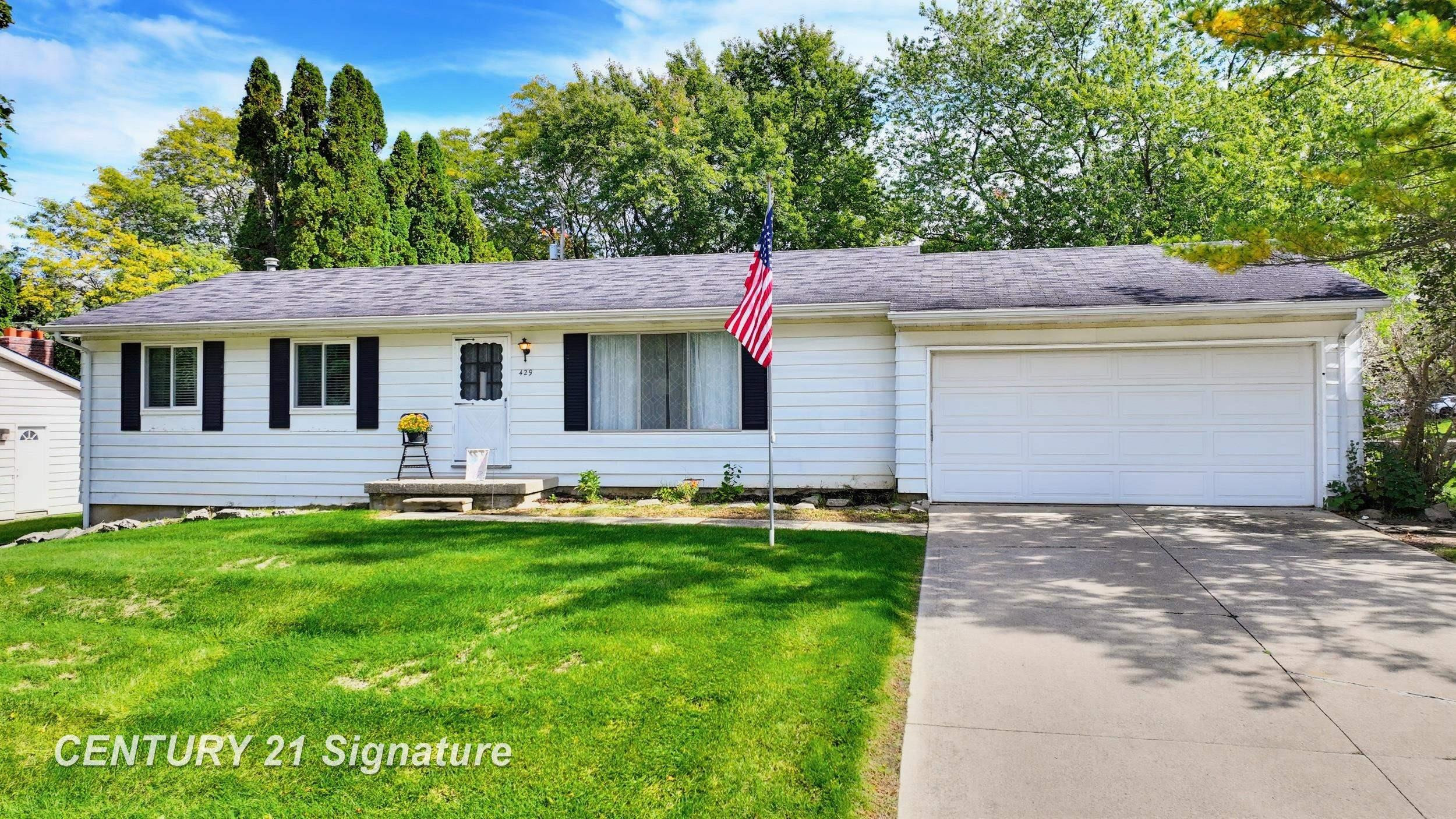 429 Holland Road, Flushing, MI 48433