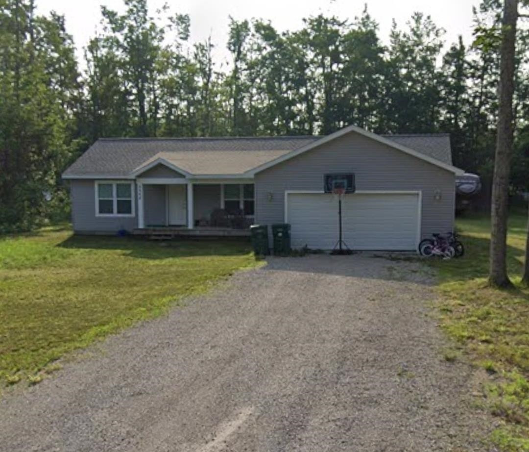 2568 Hickorywood Drive, Gaylord, MI 49735