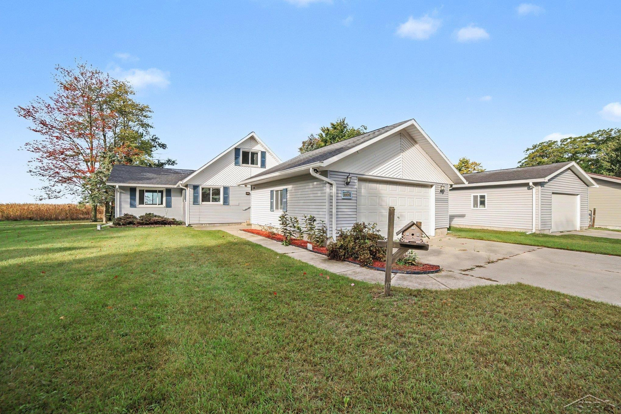 2800 Booth Road, Au Gres, MI 48703