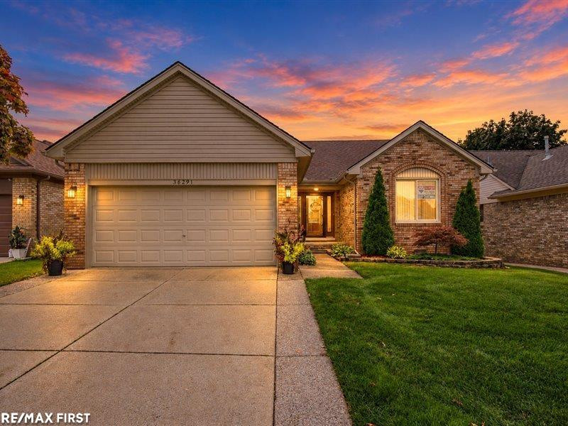 36291 Appaloosa Court, Clinton Twp, MI 48035