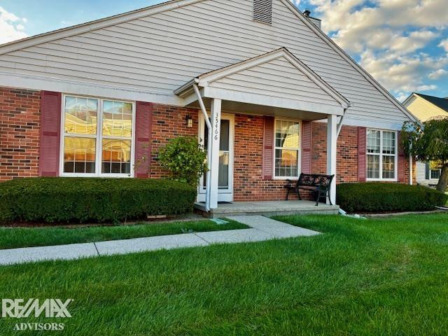 35466 Stillmeadow Lane, Clinton Twp, MI 48035
