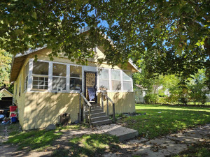 1429 Oak Street, Flint, MI 48503