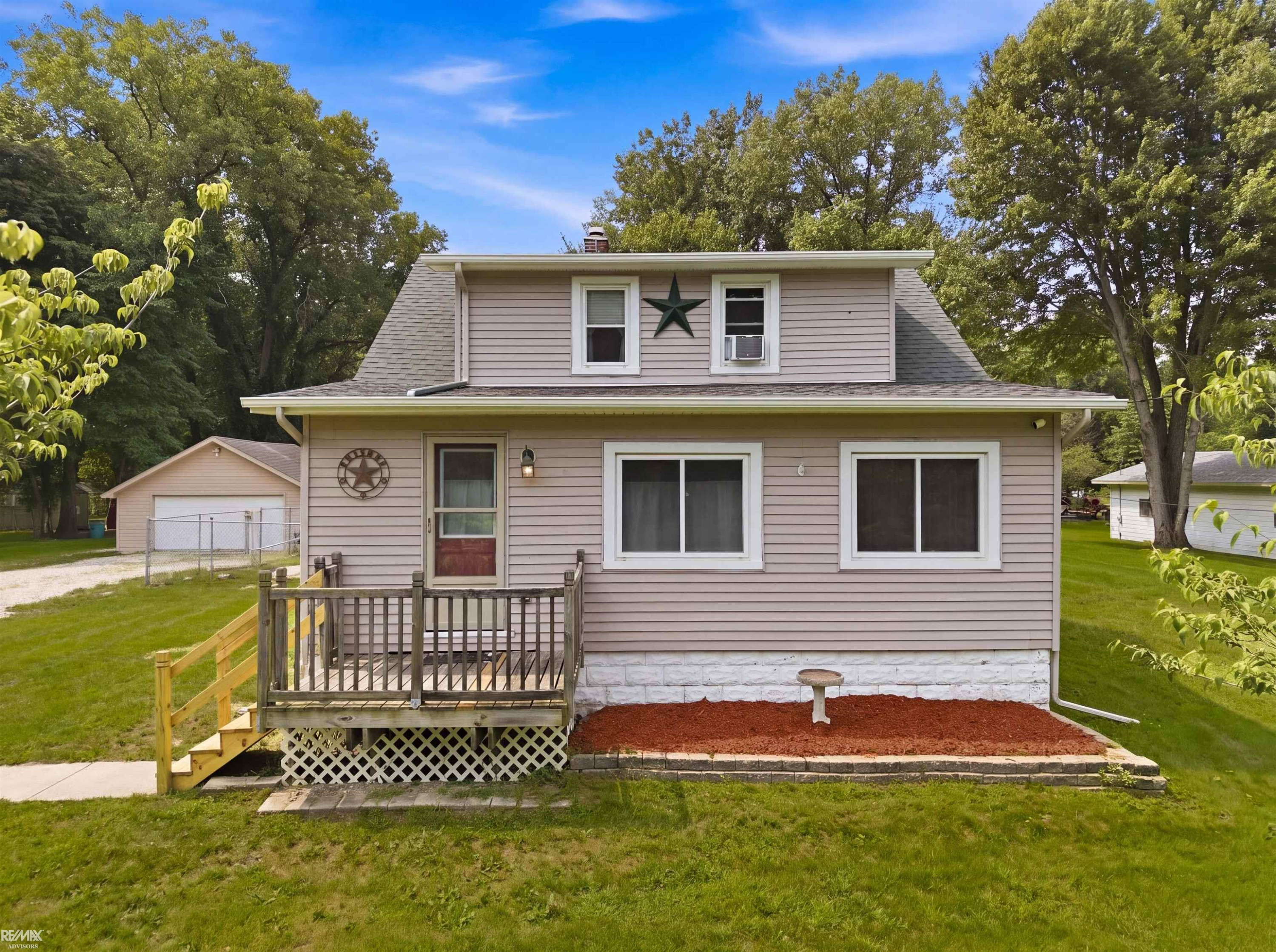8938 Marsh Road - Photo 2